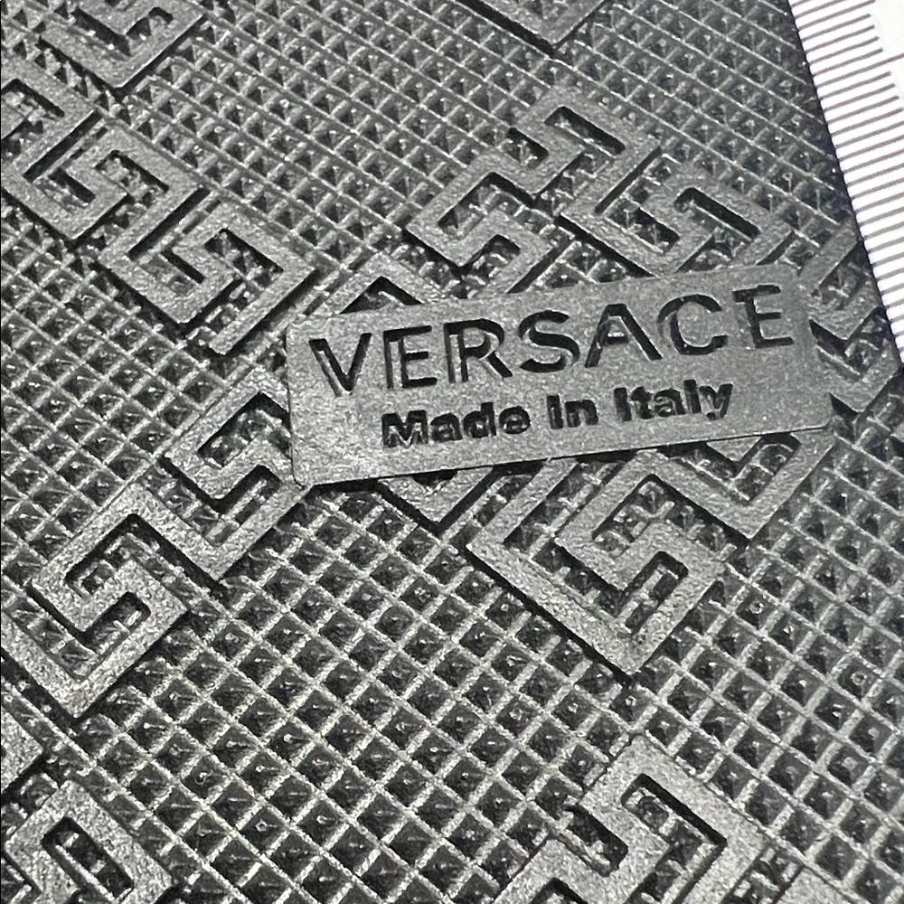 Versace Black and White Flip-Flops for Men - Picture 6 of 6